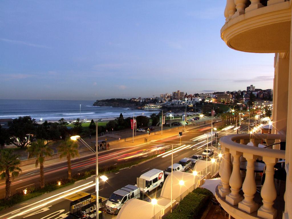 Qt Bondi Aparthotel Bondi Beach Bagian luar foto